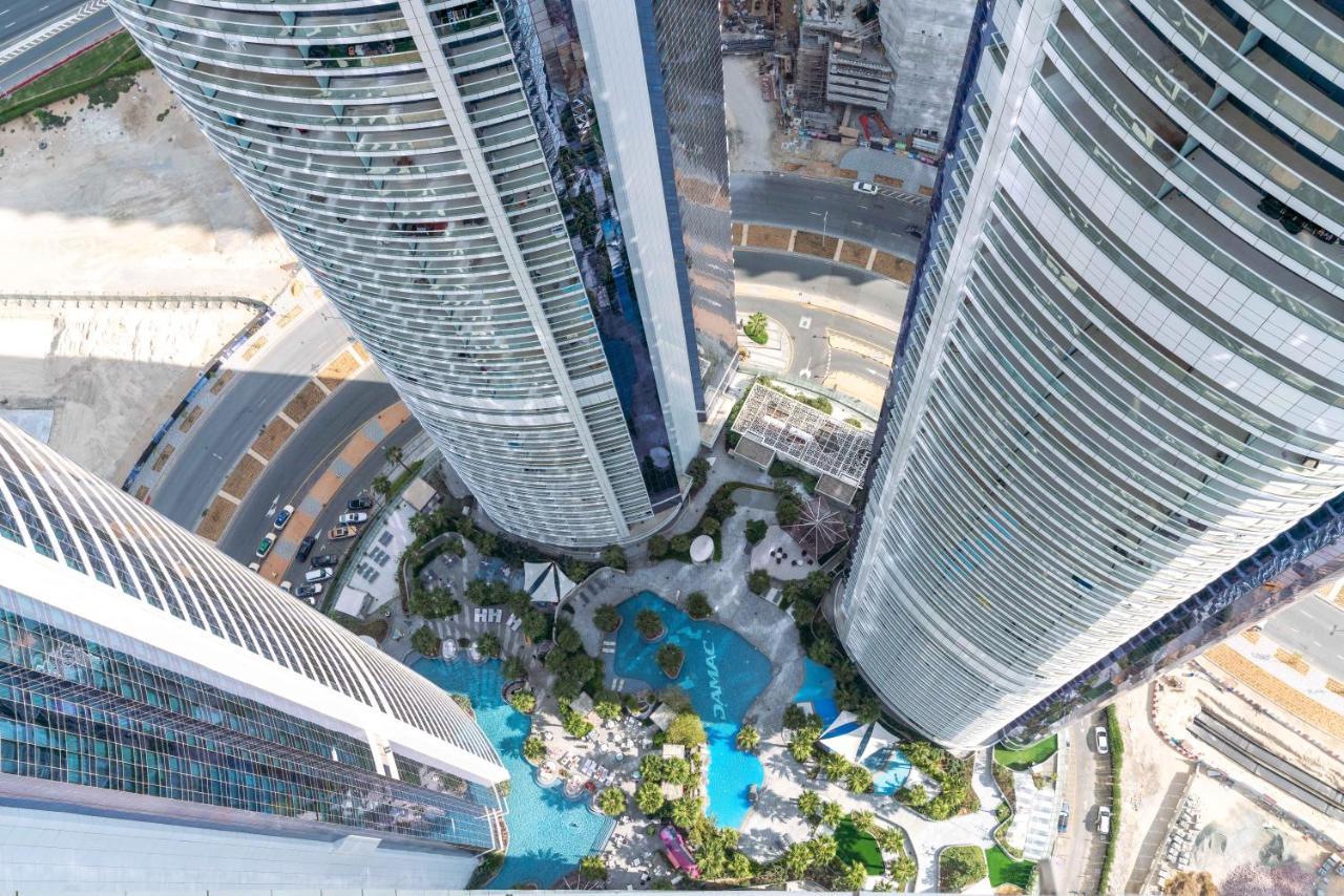 Globalstay Damac Towers By Paramount In Business Bay Дубай Екстер'єр фото
