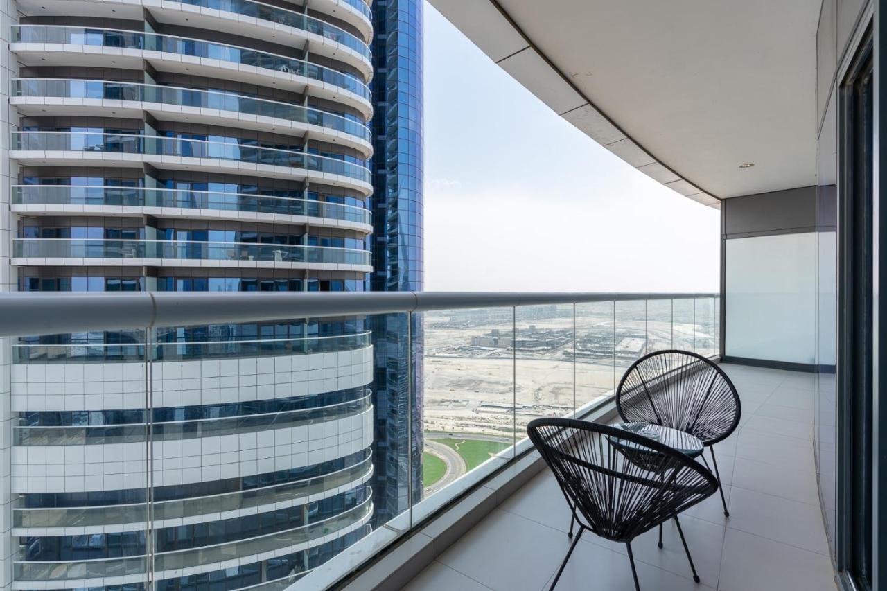 Globalstay Damac Towers By Paramount In Business Bay Дубай Екстер'єр фото
